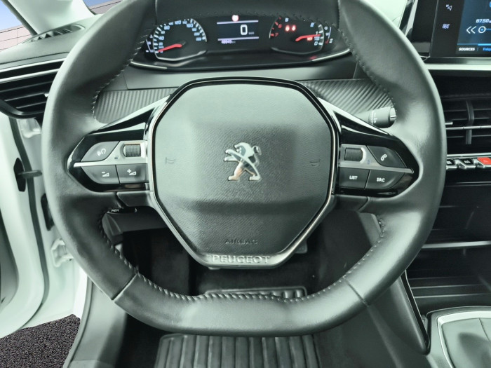 Peugeot 208 PureTech 100 S&S BVM6 Style
