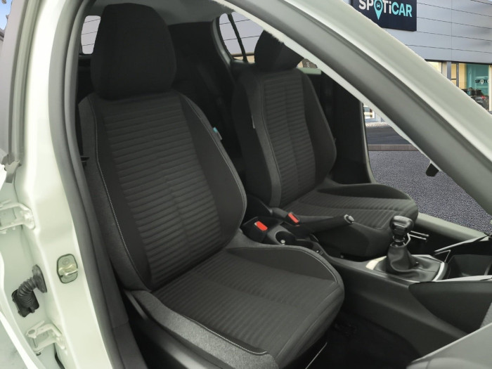 Peugeot 208 PureTech 100 S&S BVM6 Style