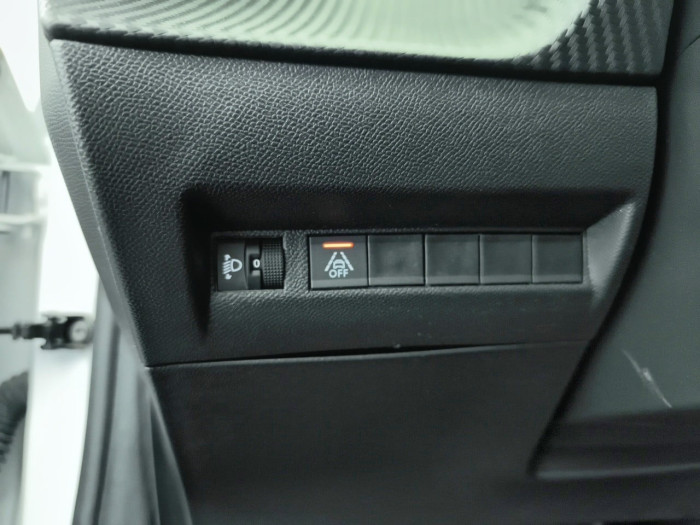 Peugeot 208 PureTech 100 S&S BVM6 Style