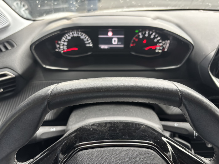 Peugeot 208 PureTech 100 S&S BVM6 Style