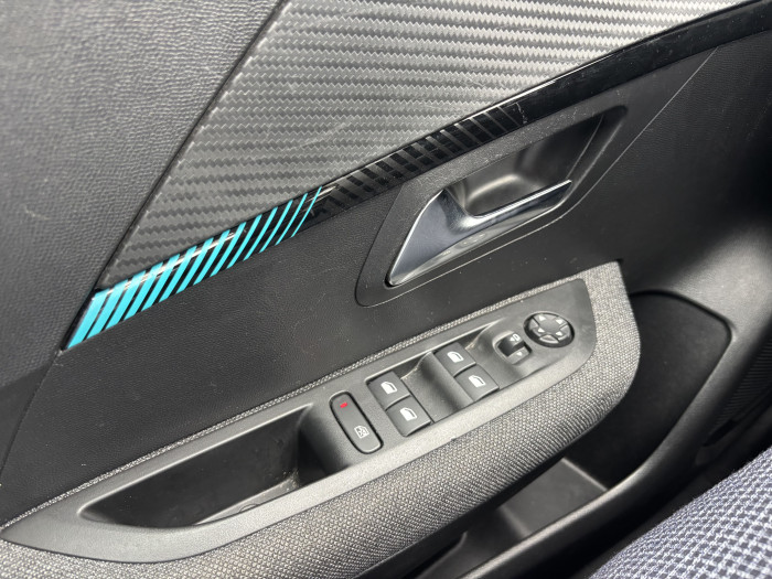 Peugeot 208 PureTech 100 S&S BVM6 Style