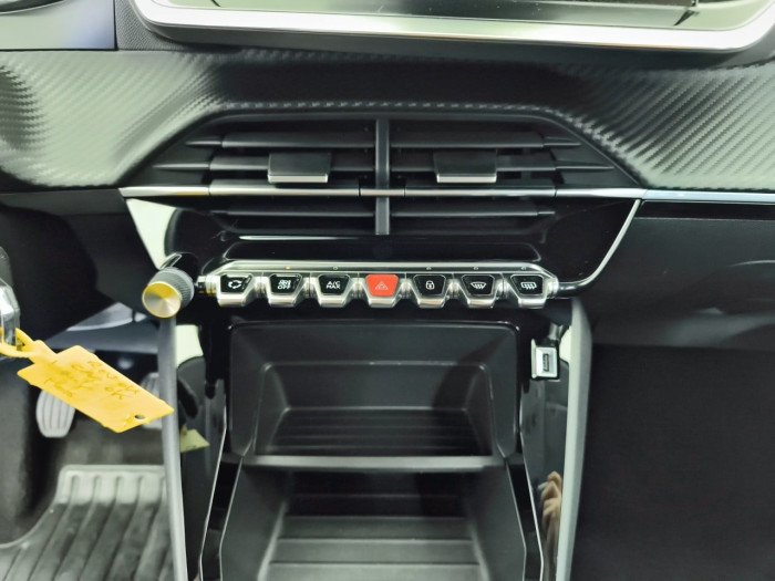 Peugeot 208 PureTech 100 S&S BVM6 Style