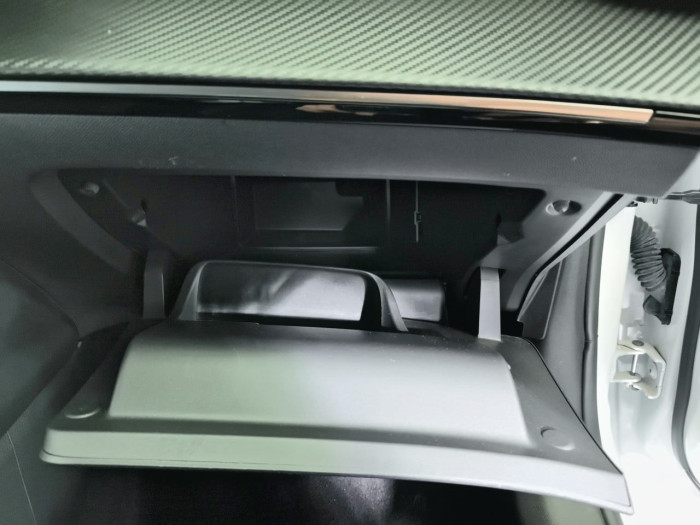 Peugeot 208 PureTech 100 S&S BVM6 Style