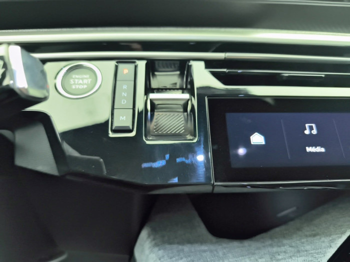 Peugeot 3008 Hybrid 136 e-DCS6 Allure