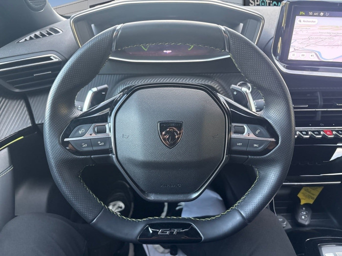 Peugeot 2008 BlueHDi 130 S&S EAT8 GT