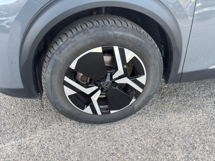 Peugeot 2008 BlueHDi 130 S&S EAT8 GT
