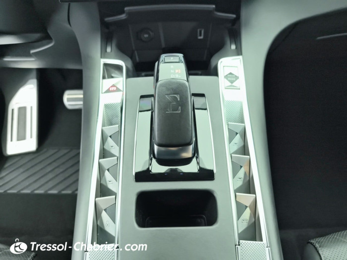 DS DS7 CROSSBACK Hybride E-Tense 300 EAT8 4x4 Grand Chic