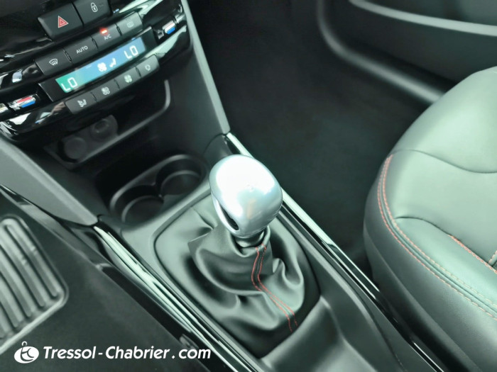 Peugeot 2008 PureTech 130ch S&S BVM6 GT Line