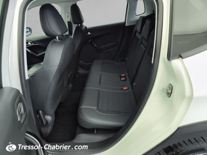Peugeot 2008 PureTech 130ch S&S BVM6 GT Line