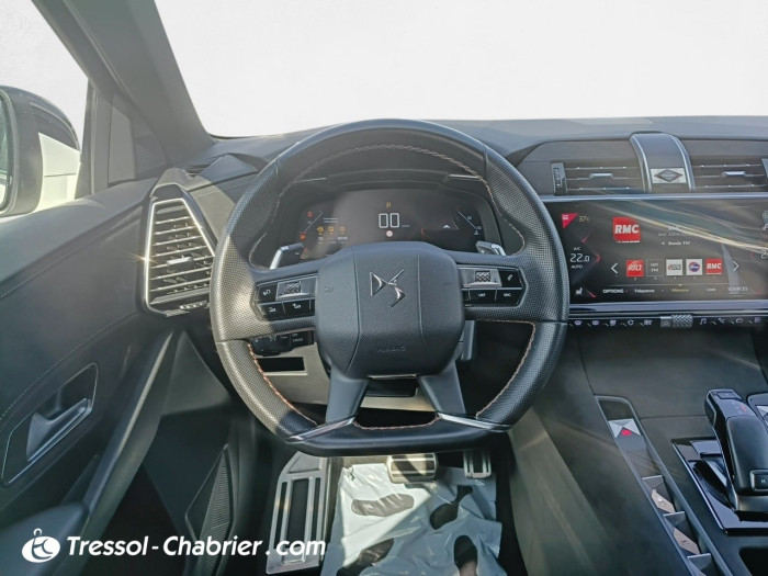 DS DS7 CROSSBACK BlueHDi 130 EAT8 Performance Line