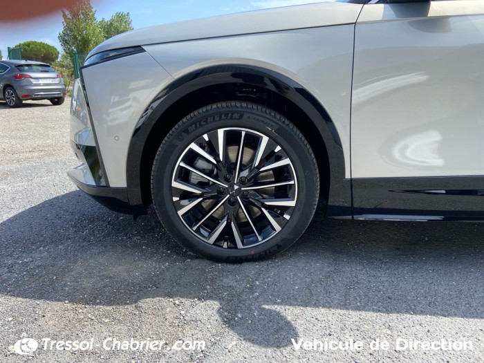 DS N°8 Nouveau 245 ch FWD Long Range Etoile