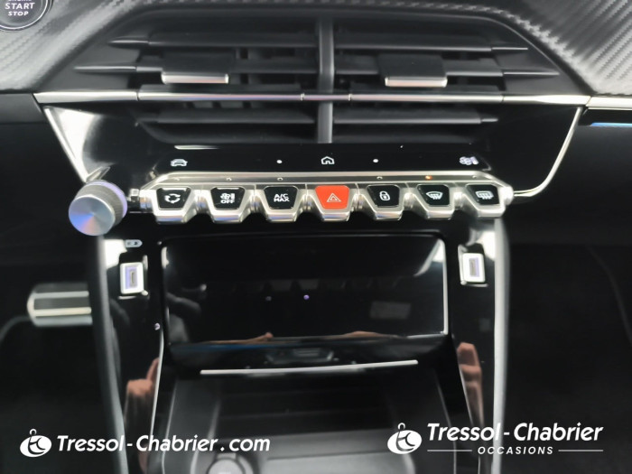 Peugeot 2008 Hybrid 136 e-DCS6 GT