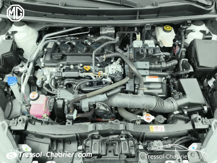 Toyota YARIS HYBRIDE MY20 116h France