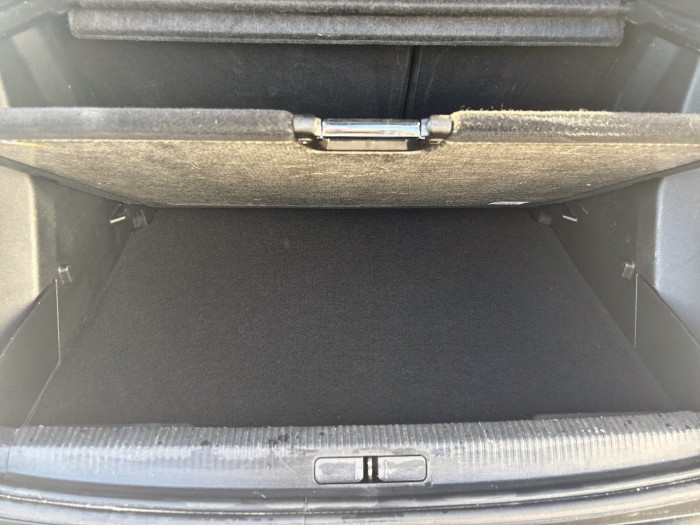 Peugeot 2008 PureTech 130 S&S EAT8 Allure