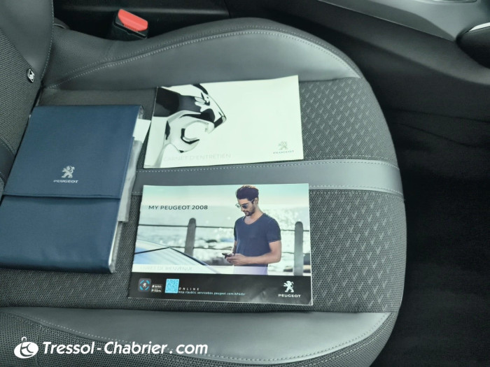 Peugeot 2008 BUSINESS PureTech 130 S&S BVM6 Allure Business
