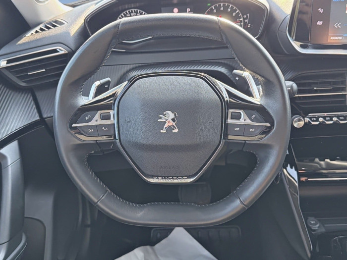 Peugeot 2008 PureTech 130 S&S EAT8 Allure