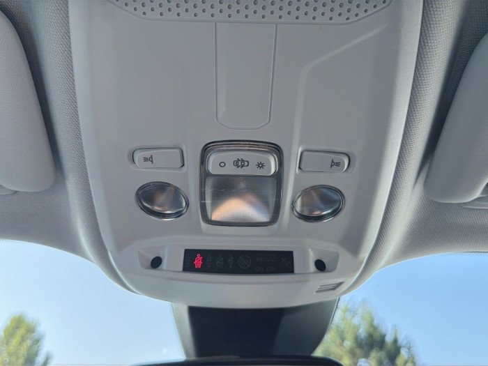 Peugeot 2008 PureTech 130 S&S EAT8 Allure