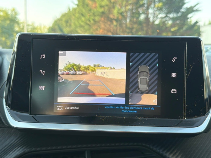 Peugeot 2008 PureTech 130 S&S EAT8 Allure