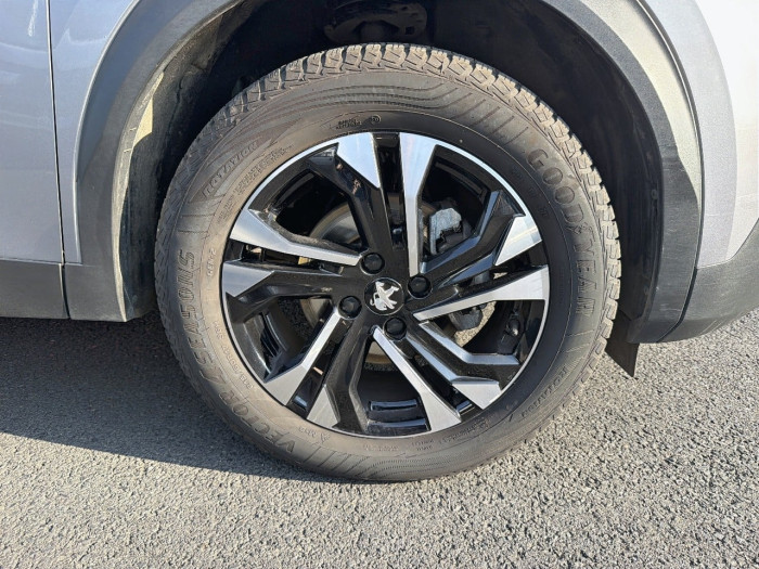 Peugeot 2008 PureTech 130 S&S EAT8 Allure