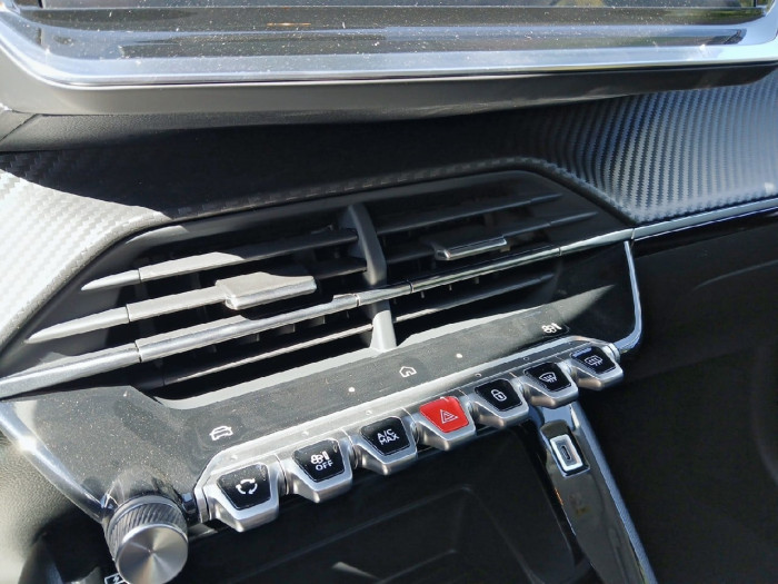 Peugeot 208 100 S&S BVM6 Style