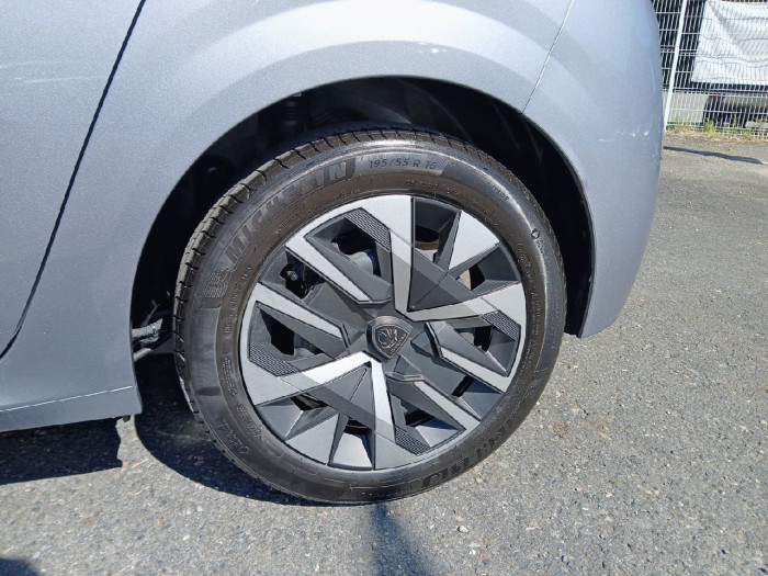Peugeot 208 100 S&S BVM6 Style