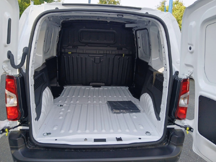 Peugeot PARTNER FOURGON Nouveau FGN DIESEL 100 CH M MANUELLE