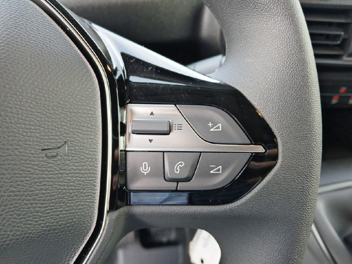 Peugeot PARTNER FOURGON Nouveau FGN DIESEL 100 CH M MANUELLE