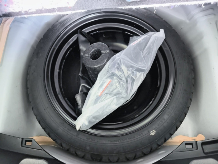 Toyota YARIS MC2 69 VVT-i Active