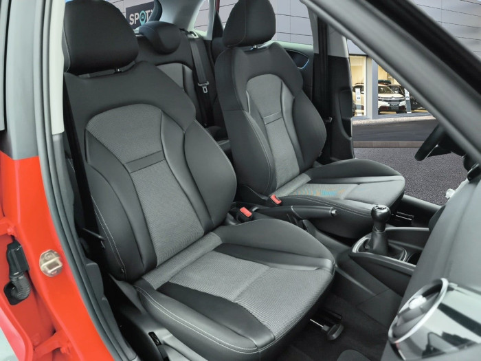 Audi A1 SPORTBACK 1.4 TFSI 125 BVM6 Ambition Luxe