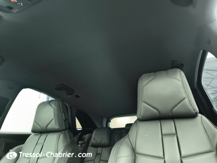 DS DS7 CROSSBACK Hybride E-Tense 300 EAT8 4x4 Louvre