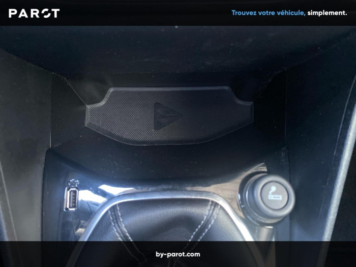 Ford Fiesta 1.0 EcoBoost 100ch Stop&Start Titanium 5p Euro6.2