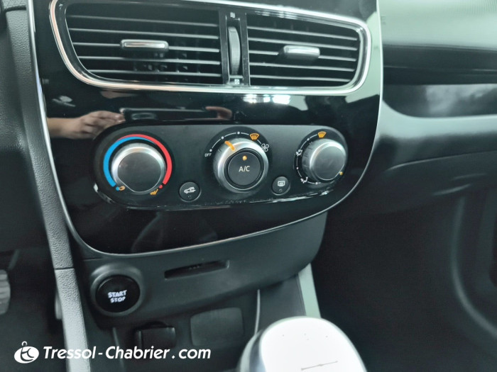 Renault CLIO IV TCe 90 E6C Limited