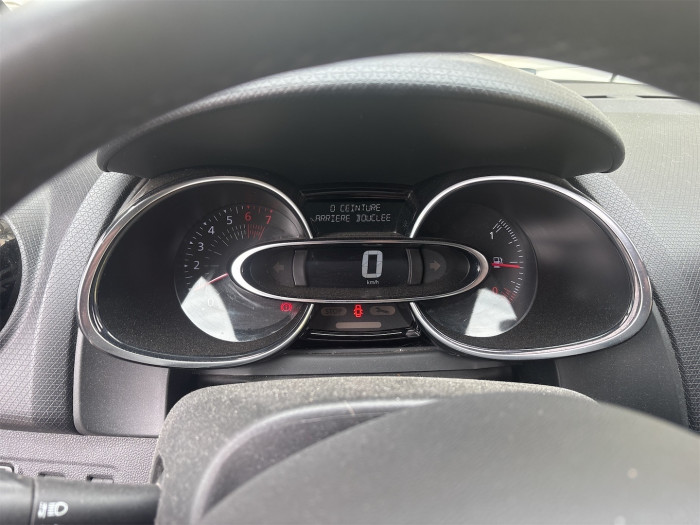 Renault CLIO IV TCe 90 E6C Limited