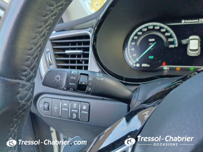 Kia XCEED HYBRIDE RECHARGEABLE 1.6 GDi Hybride Rechargeable 141ch DCT6 Black & White Edition