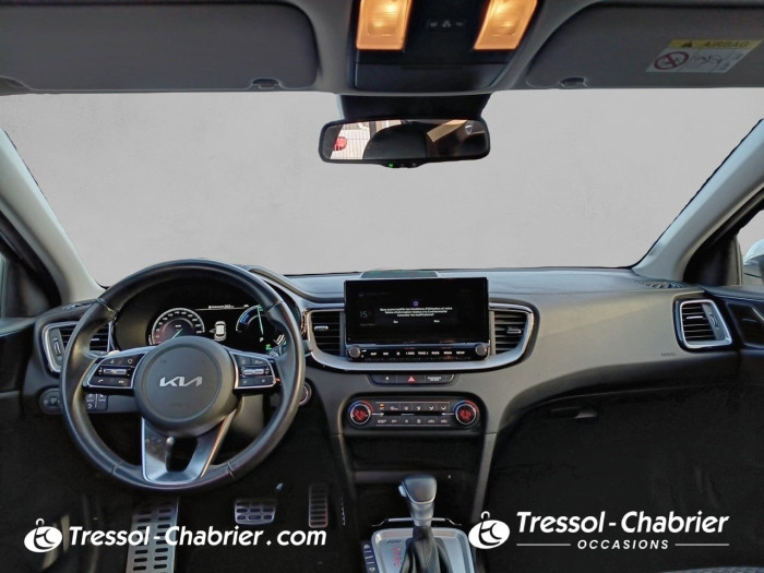 Kia XCEED HYBRIDE RECHARGEABLE 1.6 GDi Hybride Rechargeable 141ch DCT6 Black & White Edition