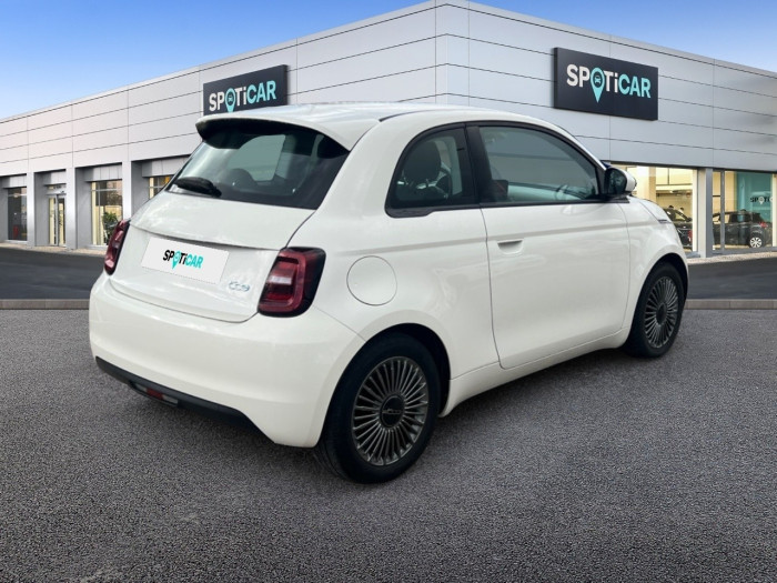 Fiat 500e BERLINE MY22 SERIE 1 STEP 2 500 e 95 ch Icône