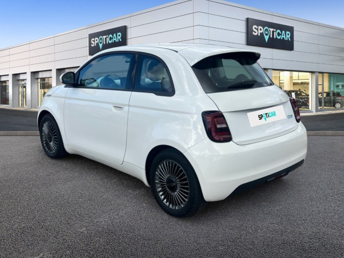 Fiat 500e BERLINE MY22 SERIE 1 STEP 2 500 e 95 ch Icône