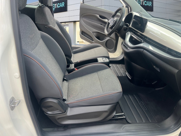 Fiat 500e BERLINE MY22 SERIE 1 STEP 2 500 e 95 ch Icône