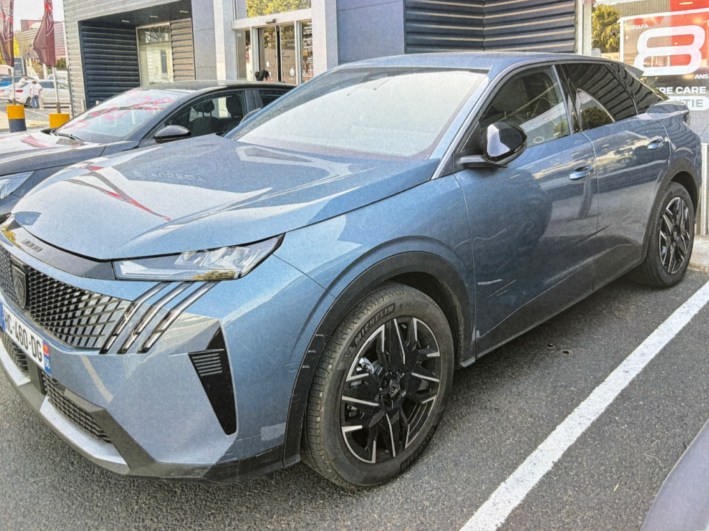 Peugeot 3008 Hybrid 136 e-DCS6 Allure