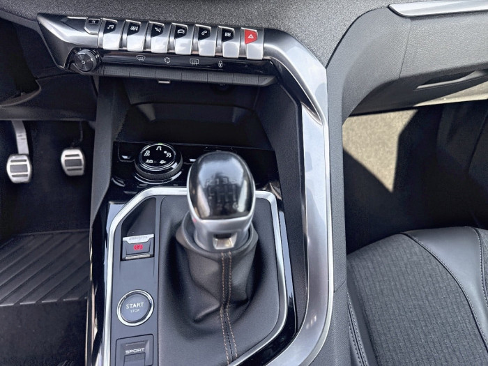 Peugeot 3008 1.2 Puretech 130ch S&S BVM6 GT Line
