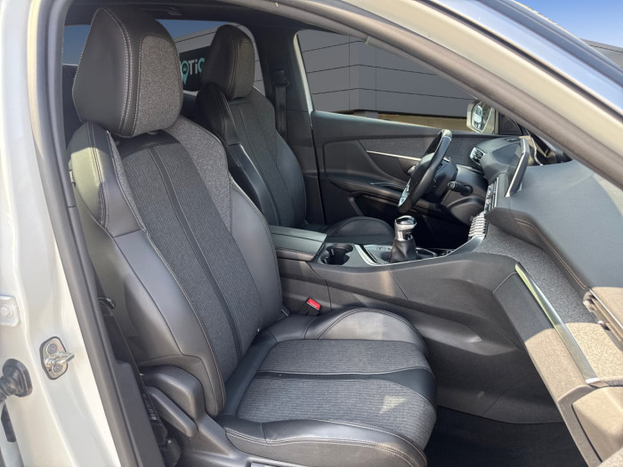 Peugeot 3008 1.2 Puretech 130ch S&S BVM6 GT Line