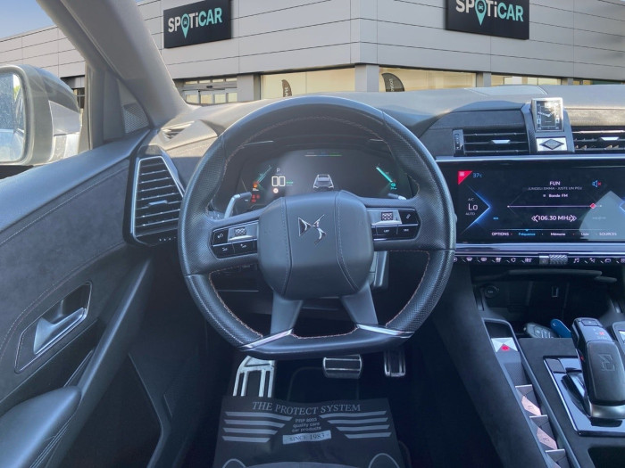 DS DS7 CROSSBACK Hybride E-Tense 300 EAT8 4x4 Performance Line+