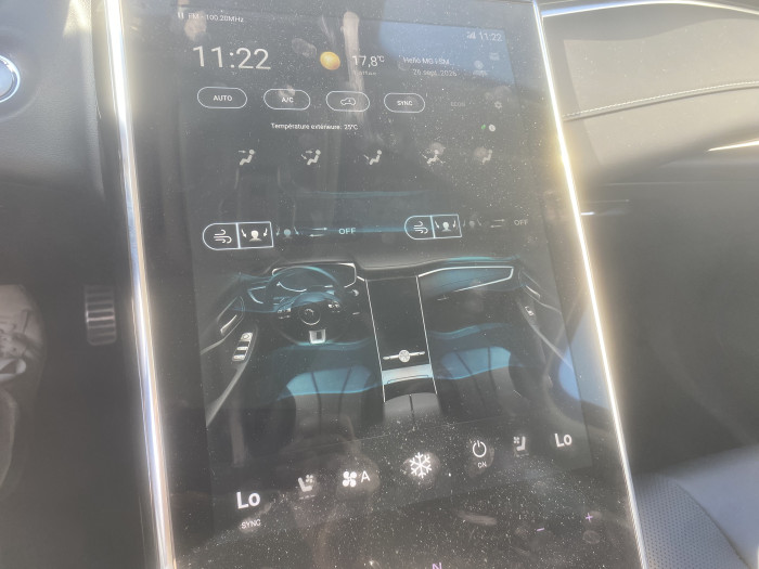 MG MARVEL R EV 2WD Luxury