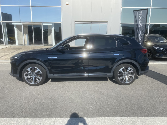 MG MARVEL R EV 2WD Luxury
