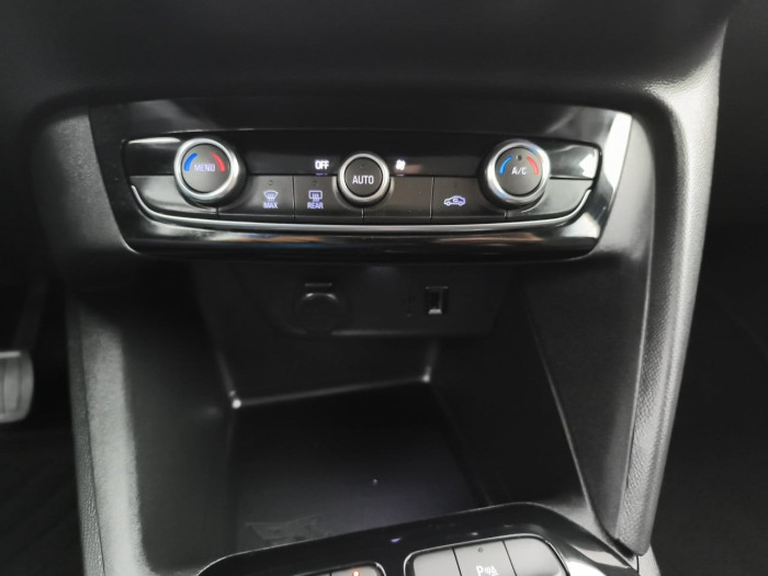 Opel CORSA ELECTRIQUE 136 ch & Batterie 50 kWh Elegance Business