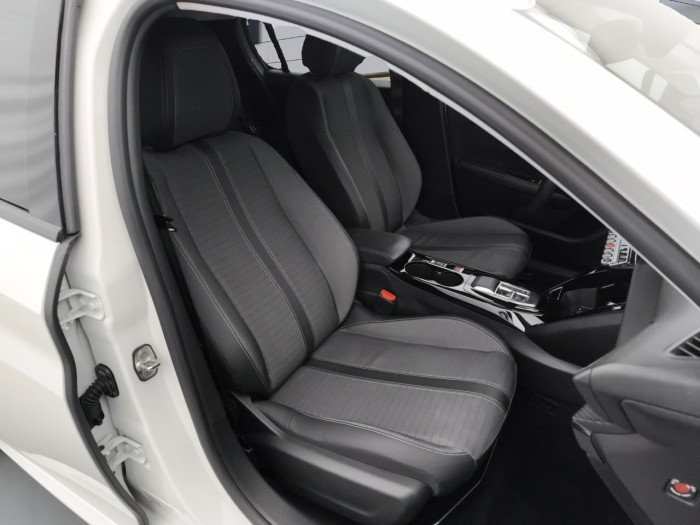 Peugeot 208 ELECTRIQUE 50 kWh 136ch Allure