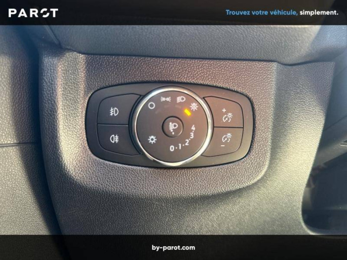Ford TRANSIT COURIER FOURGON Nouveau FGN 1.0 ECOBOOST 100 BVM6 TREND