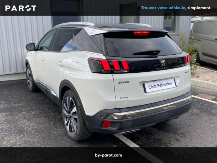 Peugeot 3008 Hybrid4 300 e-EAT8 GT
