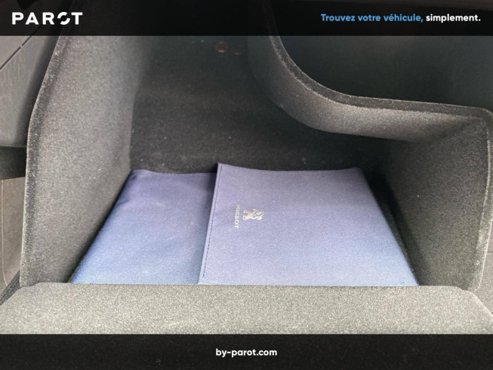 Peugeot 3008 Hybrid4 300 e-EAT8 GT