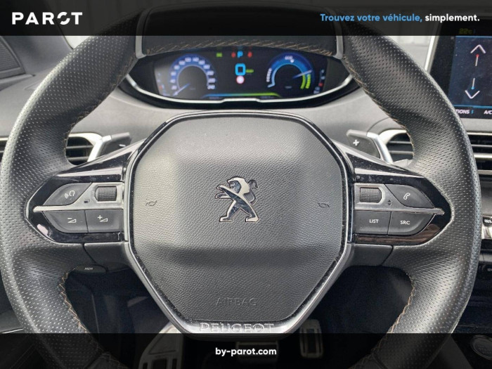 Peugeot 3008 Hybrid4 300 e-EAT8 GT